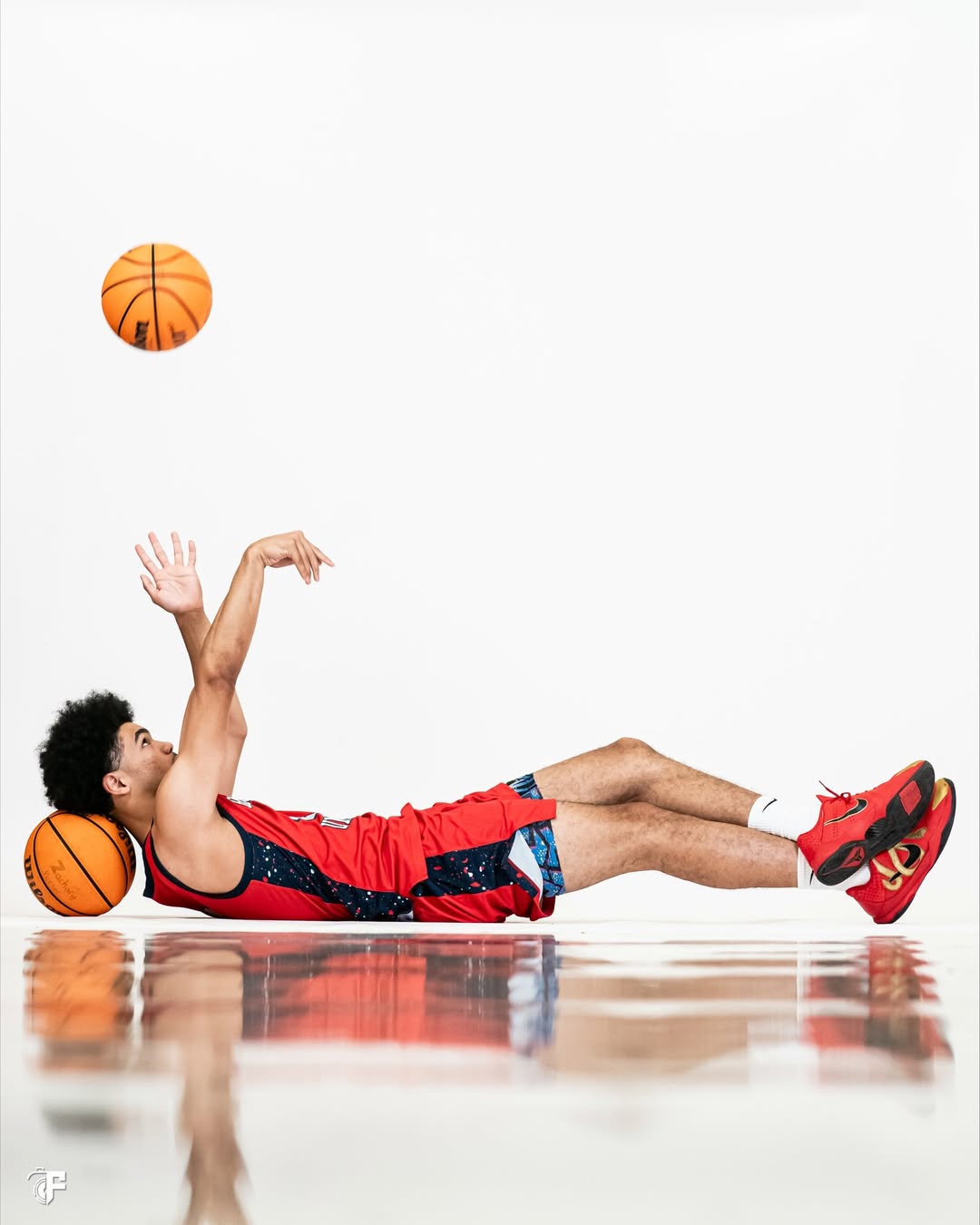 Devin Wright throwing ball